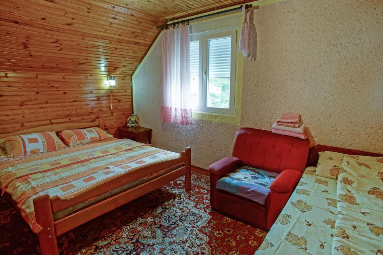 Lara Rooms Zabljak  Bagian luar foto