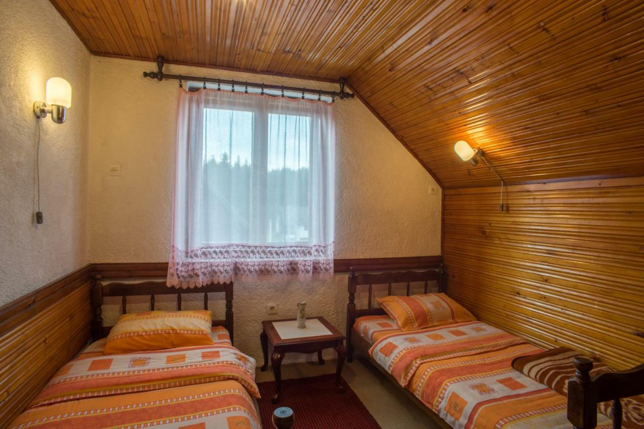 Lara Rooms Zabljak  Bagian luar foto