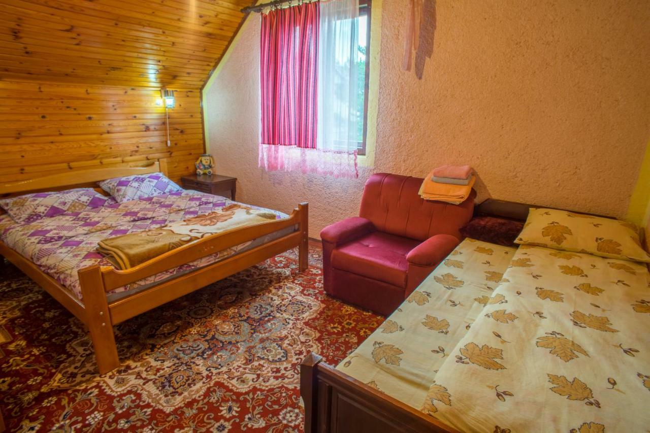 Lara Rooms Zabljak  Bagian luar foto