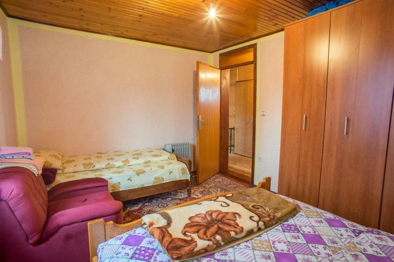 Lara Rooms Zabljak  Bagian luar foto