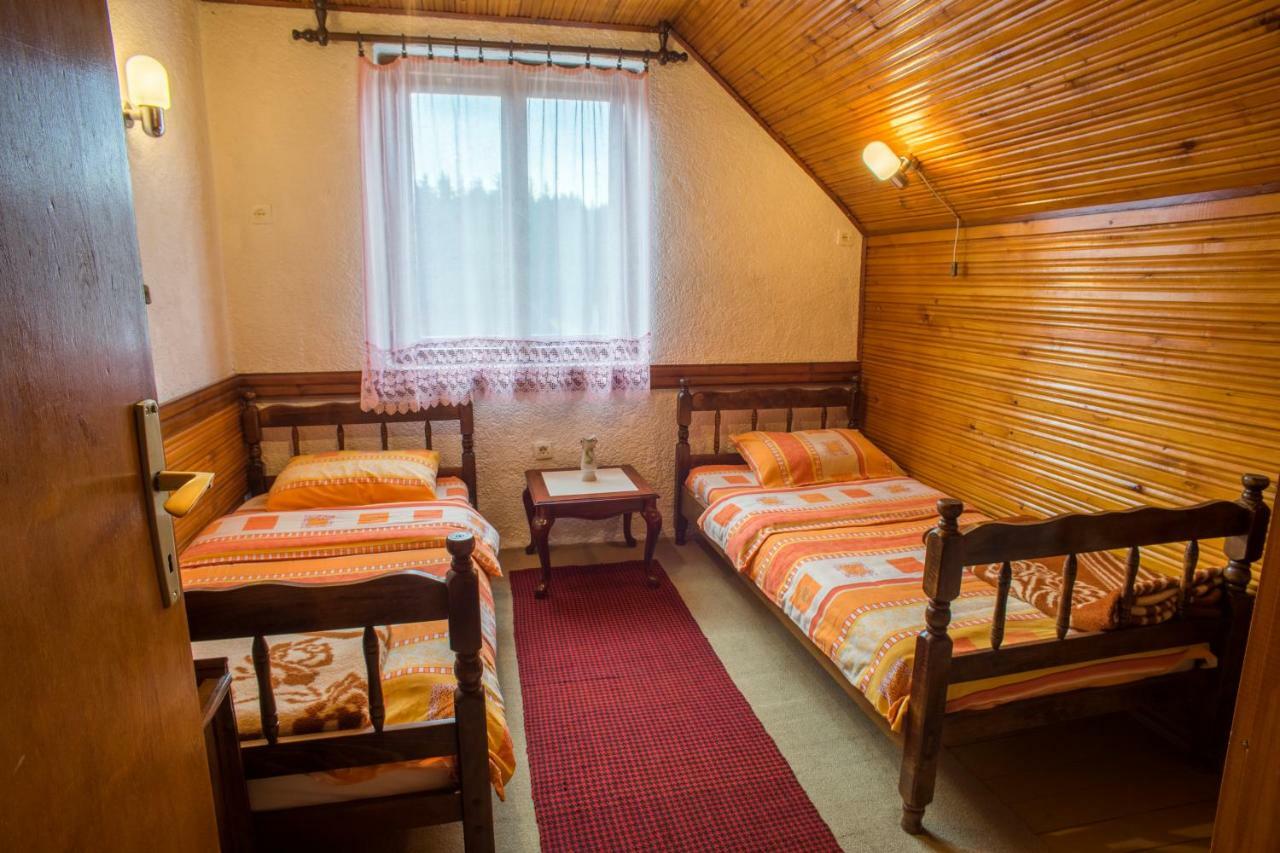Lara Rooms Zabljak  Bagian luar foto