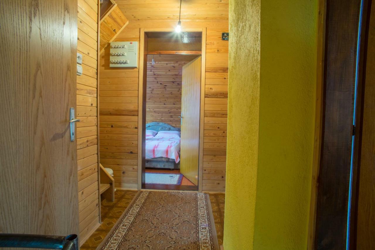 Lara Rooms Zabljak  Bagian luar foto